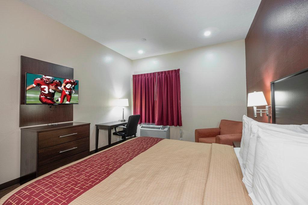 ברנדון Rodeway Inn מראה חיצוני תמונה