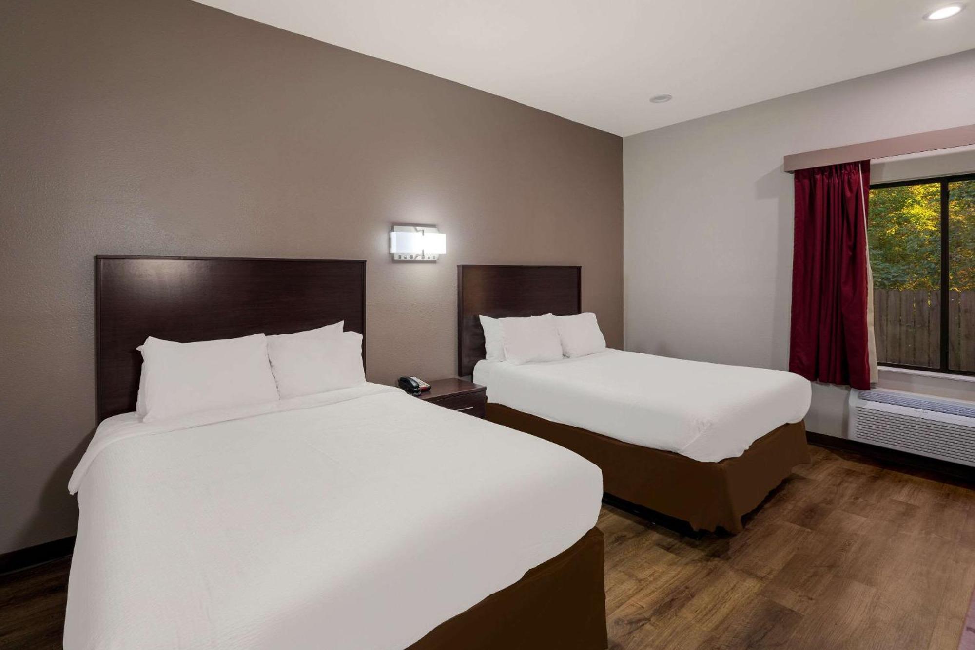 ברנדון Rodeway Inn מראה חיצוני תמונה