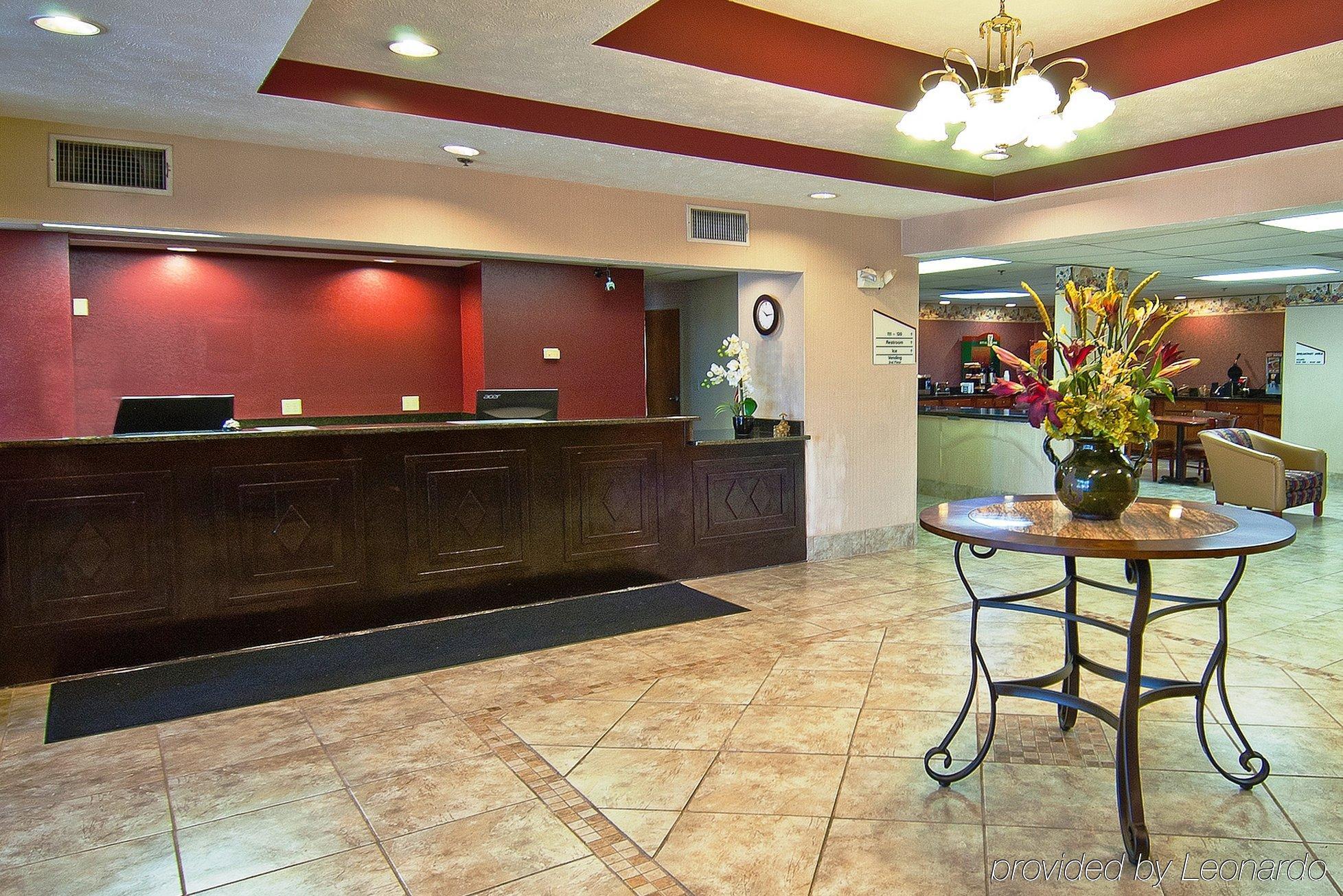 ברנדון Rodeway Inn מראה חיצוני תמונה